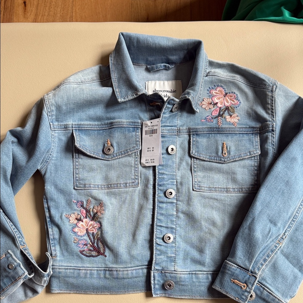 Abercrombie Kids Jean Jacket with embellishment flowers 9/10 years